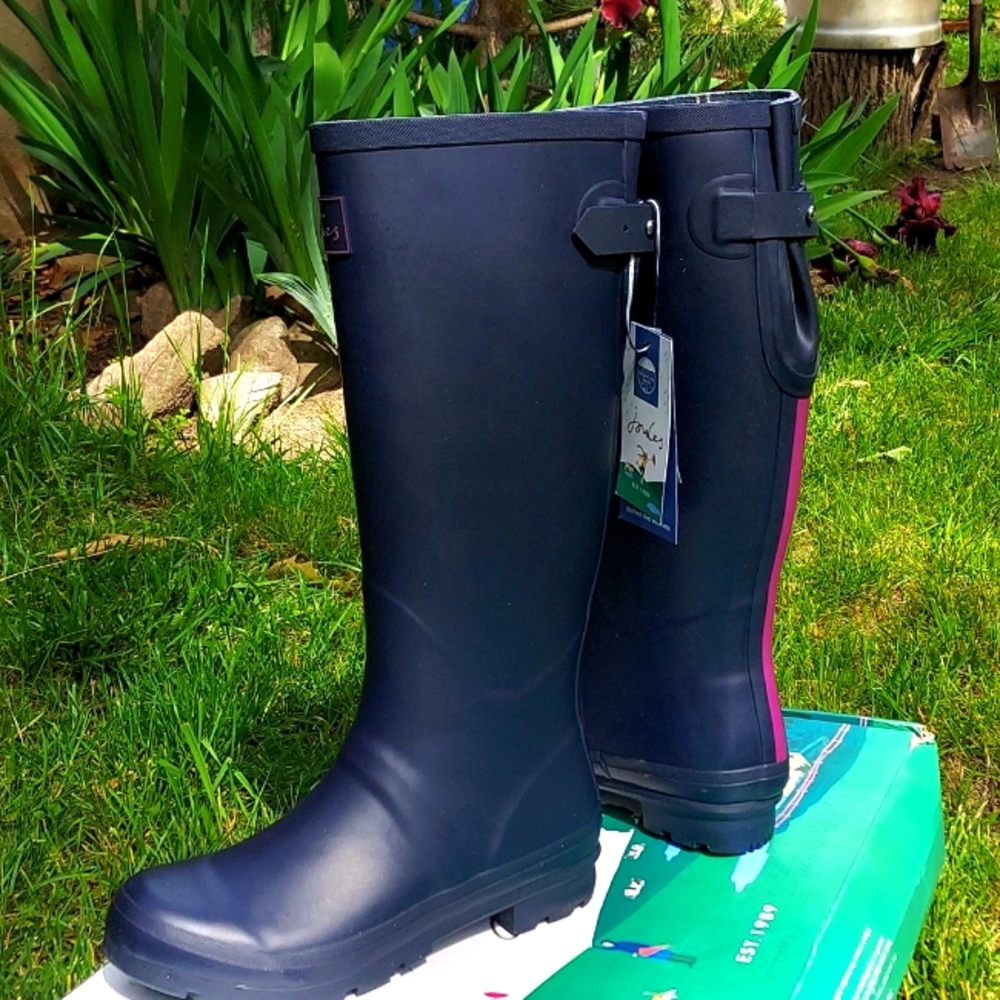 Joules tall rain boot field welly